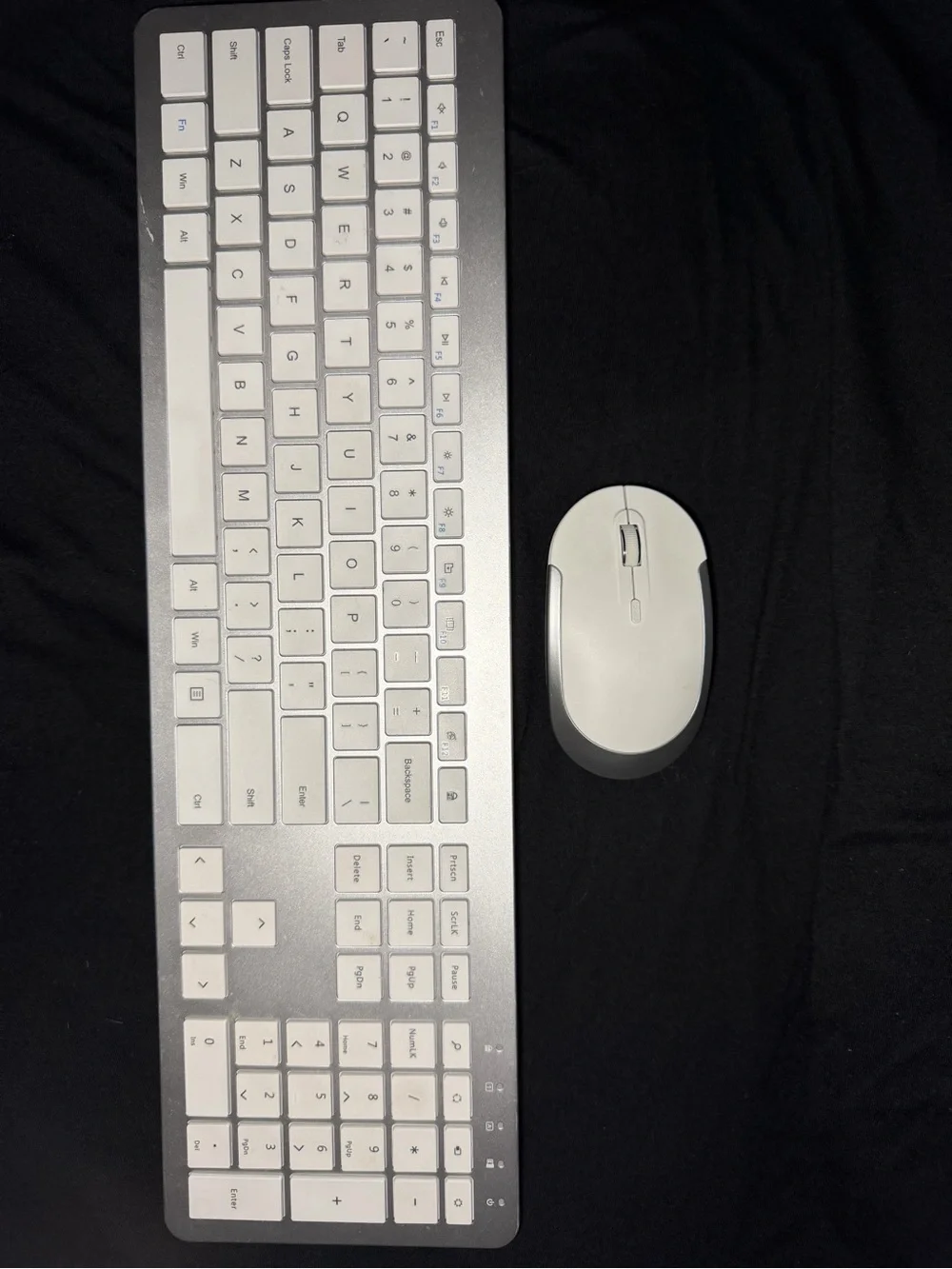 SEENDA SK38 Wireless Keyboard & Mouse Combo Full Size White Silver USB Receiver